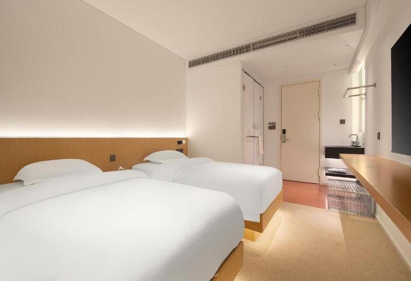 Otel Yolo Vacation Homestay