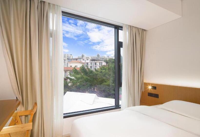 Otel Yolo Vacation Homestay