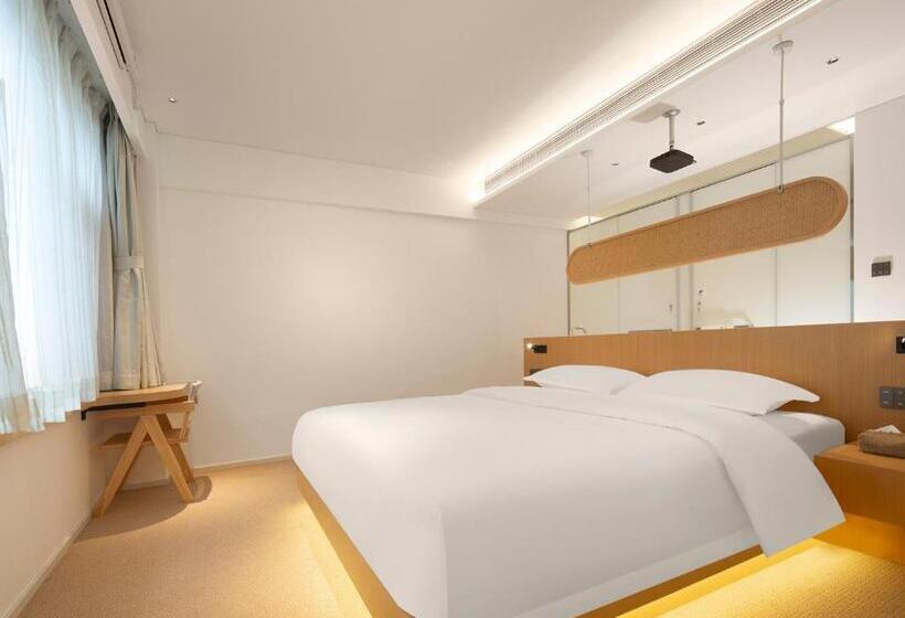 Otel Yolo Vacation Homestay