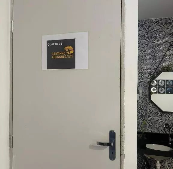 Majatalo Cantinho Aconchegante   Quarto 02 Ar Condicionado