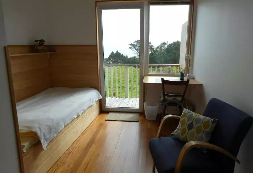 ペンション The Healthy Guesthouse