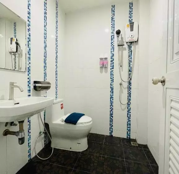 ペンション Nun Guest House