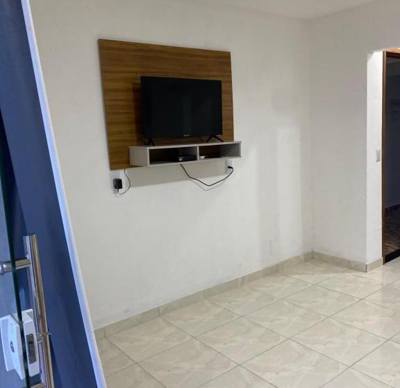 פנסיון Quatro Estações