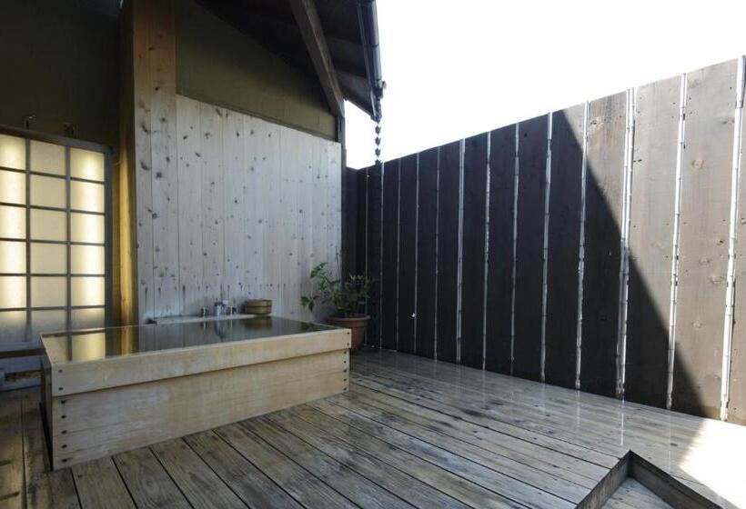 Рёкан 御宿うおき