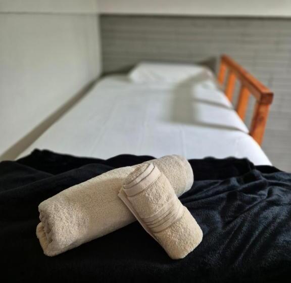 צימר Gb Hostel Ig