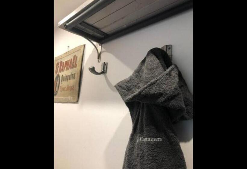 Bed and Breakfast Les Containers