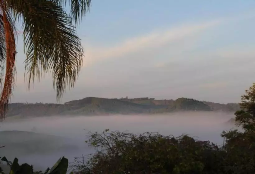 Aamiaismajoitus (B&B) Sítio Na Mata Atlântica