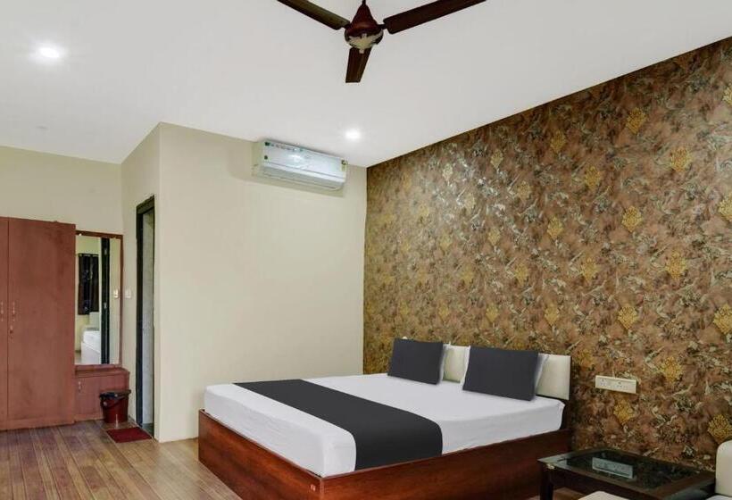 Collection O Vnr Hotel And Resort