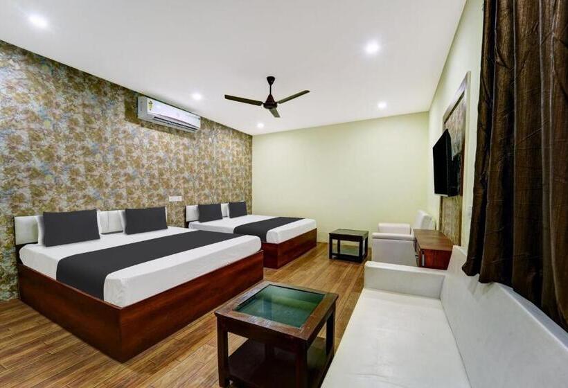 Collection O Vnr Hotel And Resort