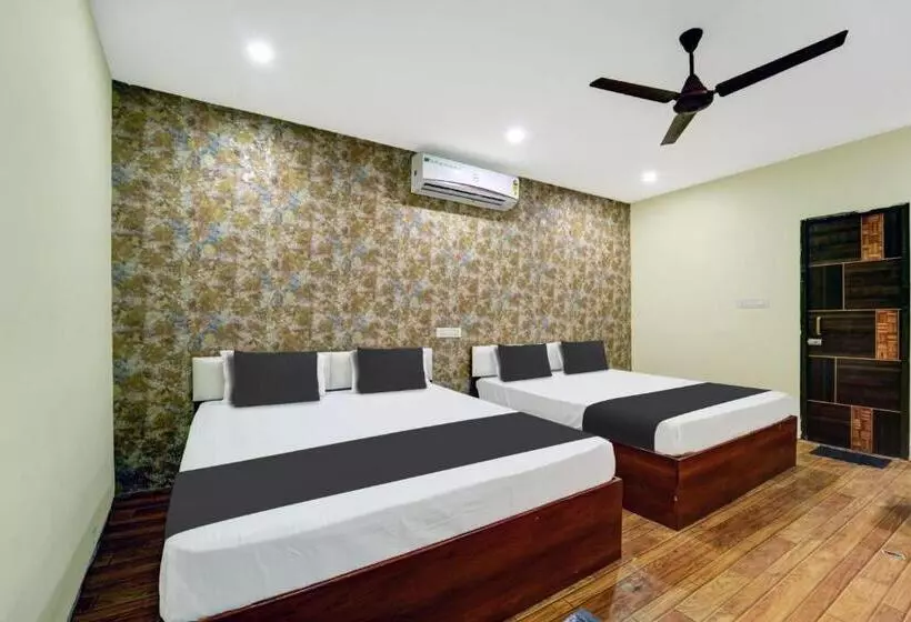 Collection O Vnr Hotel And Resort