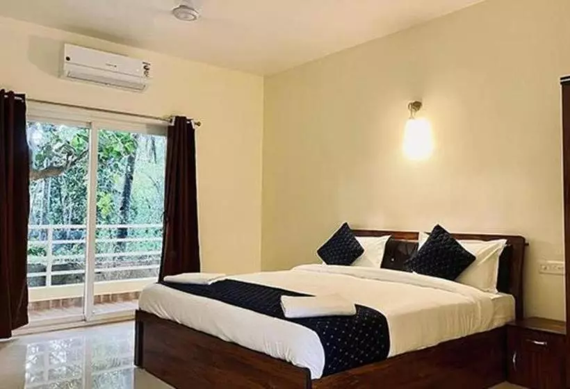 Fabhotel Sterling Garden