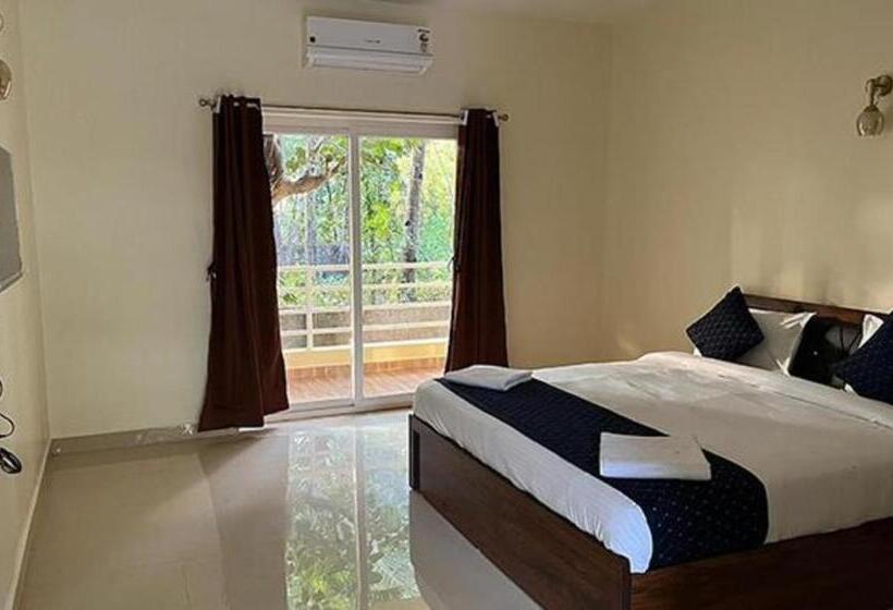 Fabhotel Sterling Garden