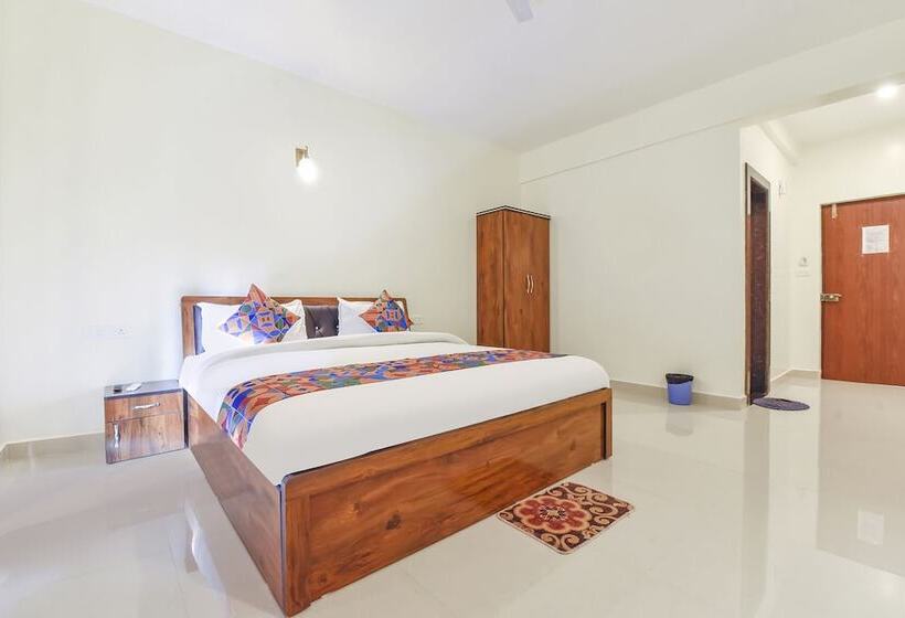 Fabhotel Sterling Garden