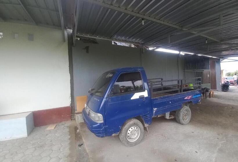 فندق Capital O 93816 Cerry Village