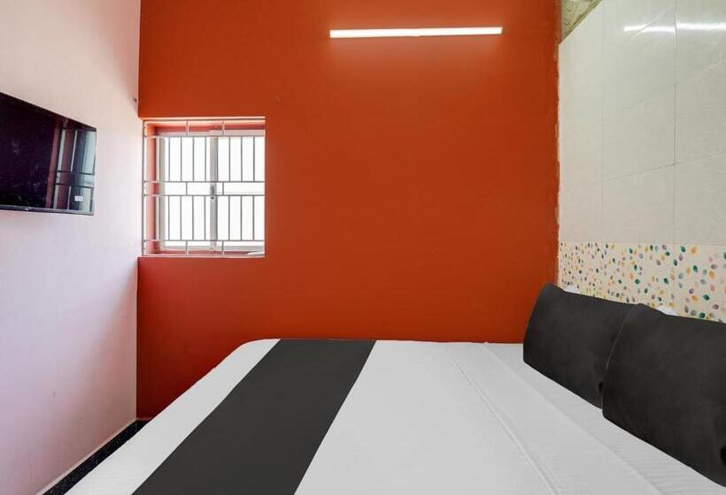 Hotel Collection O Avrs