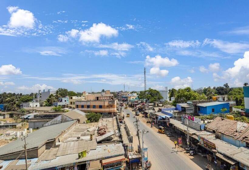 Hotel Collection O Avrs