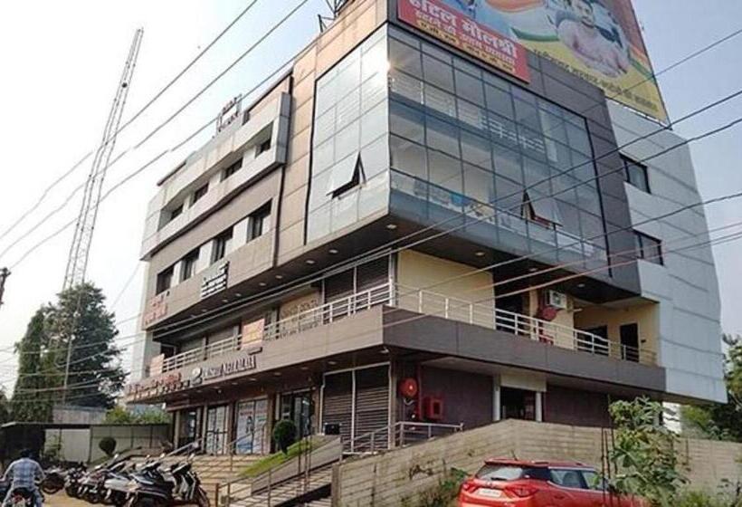 Hotel Fabexpress Sky Maulshree