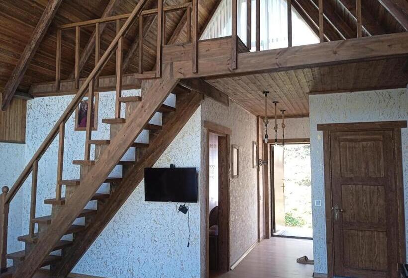 هتل Mountain Breeze