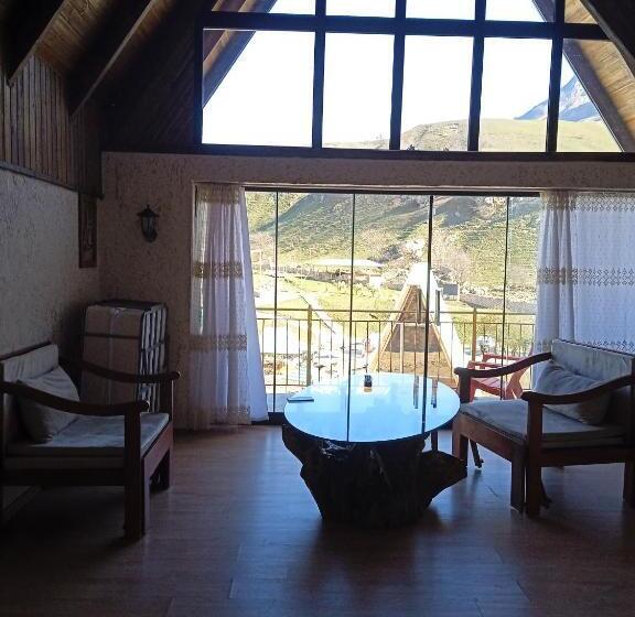 هتل Mountain Breeze