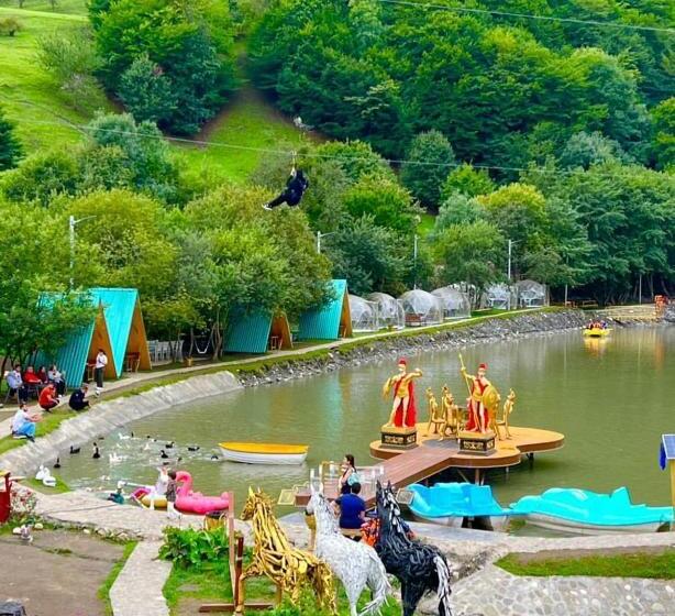 هتل Mountain Breeze