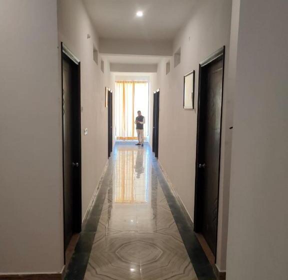 ホテル O Samar Palace