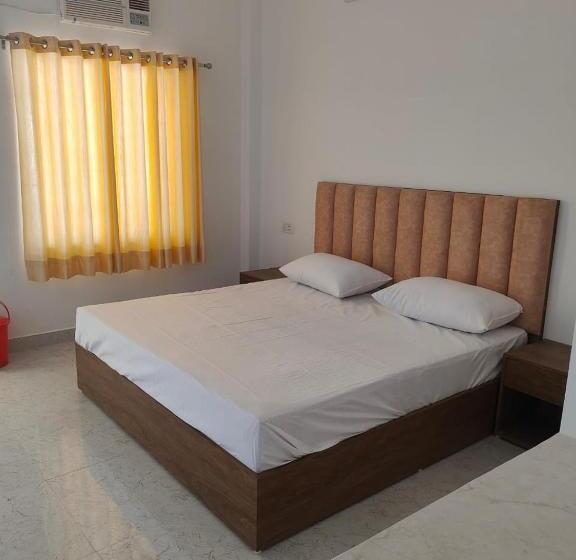 ホテル O Samar Palace