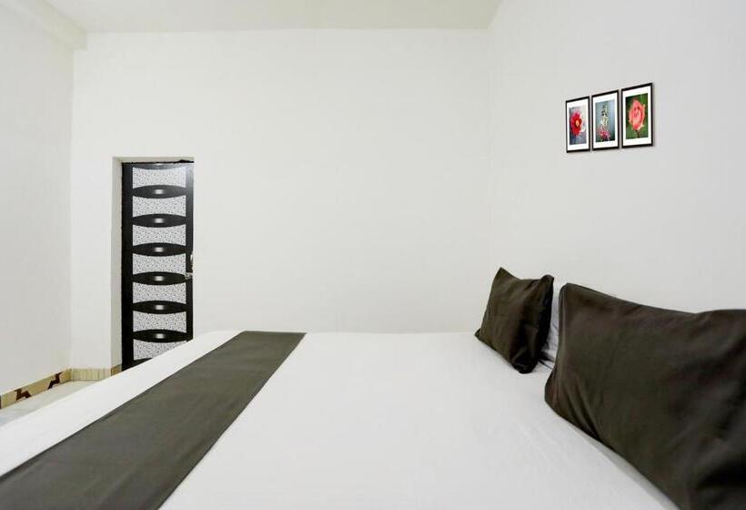 Oyo Flagship Hotel Dimna Lake