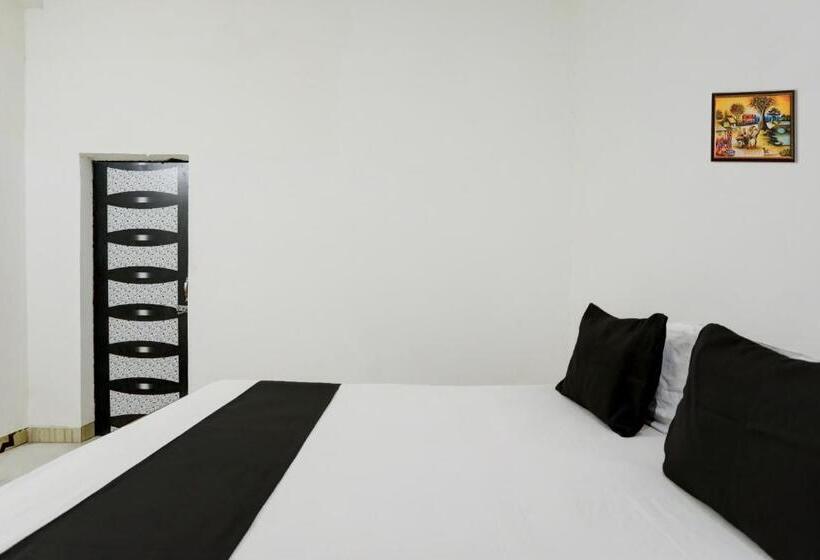 Oyo Flagship Hotel Dimna Lake