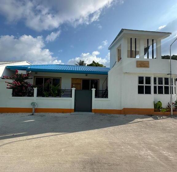 Pensão The Happiness Sun Suites