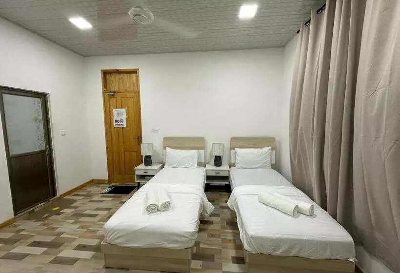 پانسیون The Happiness Sun Suites