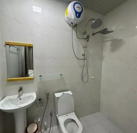 پانسیون The Happiness Sun Suites