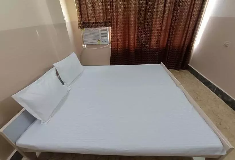 Ayodhya Hotel Nitya