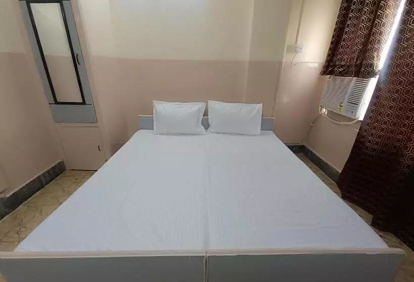 Ayodhya Hotel Nitya