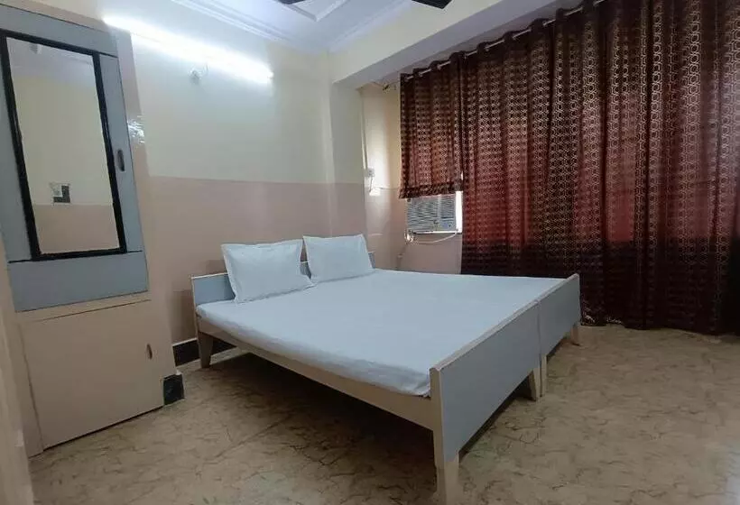 Ayodhya Hotel Nitya