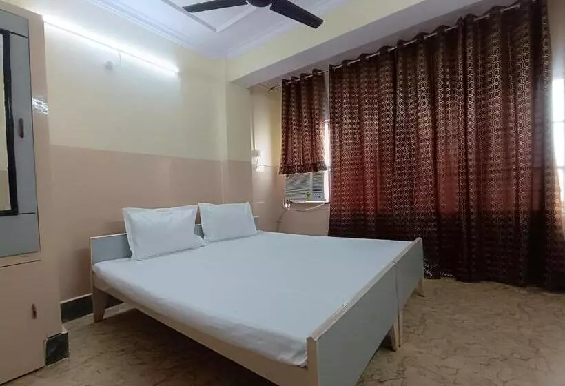 Ayodhya Hotel Nitya