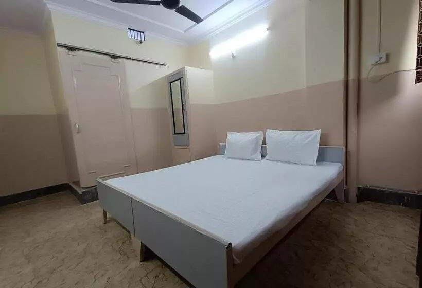 Ayodhya Hotel Nitya