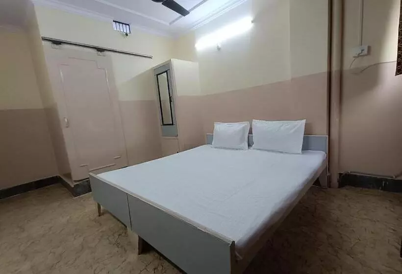 Ayodhya Hotel Nitya