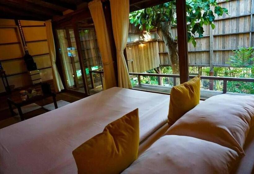 Bed and Breakfast เรือนคุณแม่