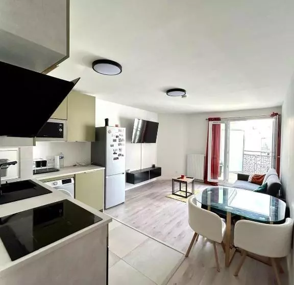 ベッドアンドブレックファースト Appartement De Luxe