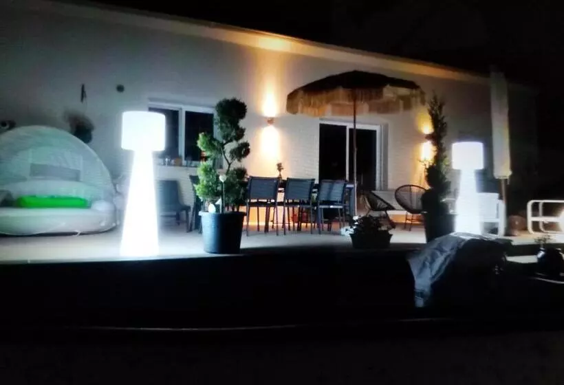 ベッドアンドブレックファースト Maison D Hôte De Charme