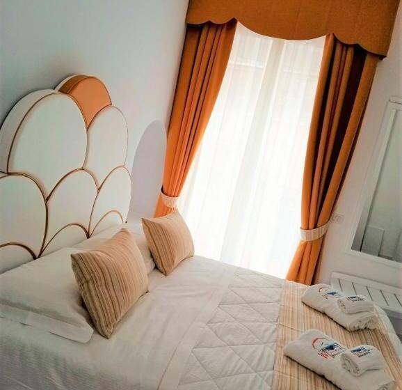 Nocleg ze śniadaniem Dependace Minori Mare