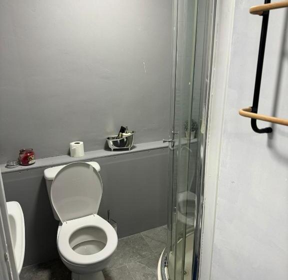 ベッドアンドブレックファースト Habibi House