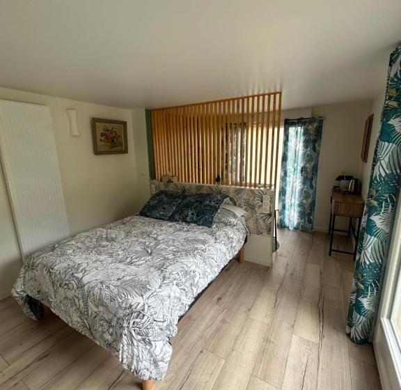 Bed and Breakfast Sur Le Chemin Des Hortensias