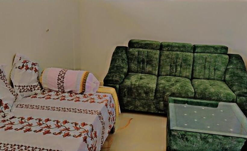 Hotel Glamour Palace