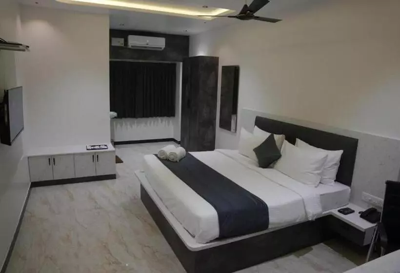 Hotelli Goldeye S Inn