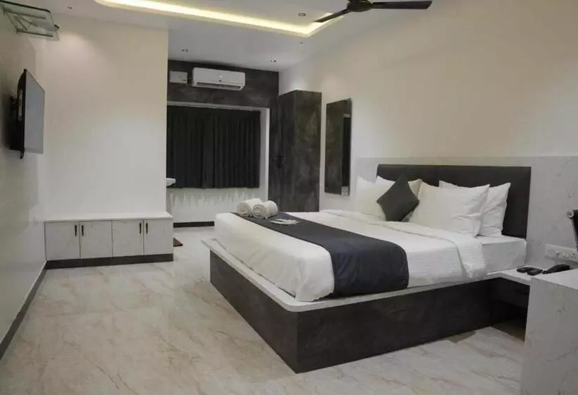 Hotelli Goldeye S Inn