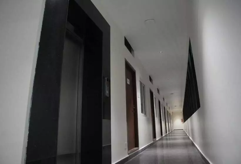 Hotelli Goldeye S Inn