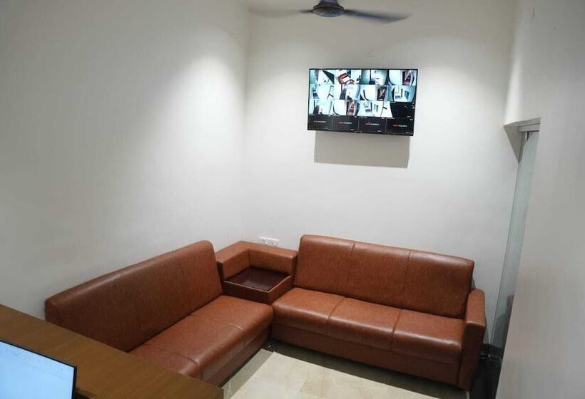 Hotell Goldeye S Inn