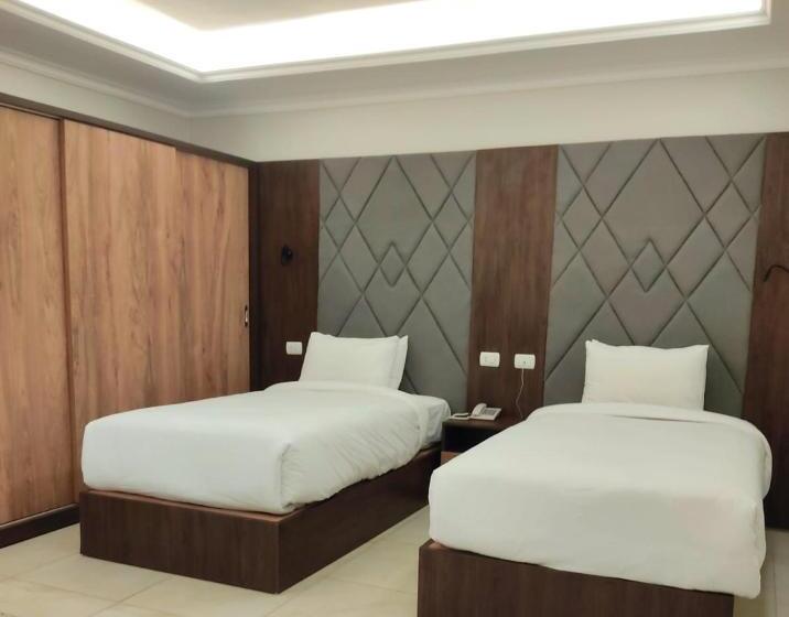 هتل Grand Plaza Sheikh Zayed