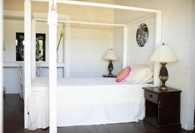 هتل La Hacienda Bellevue